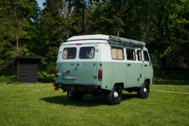 UAZ 2206 Bajkal HC a Bushcamp