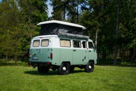 UAZ 2206 Bajkal HC a Bushcamp