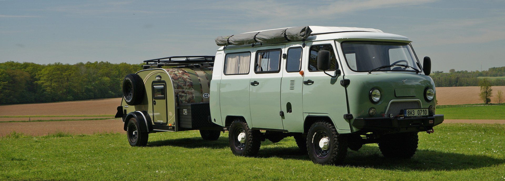 UAZ 2206 Bajkal HC a Bushcamp